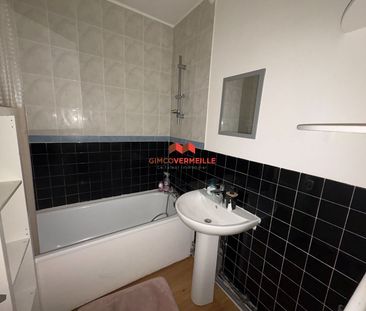 Location Appartement 2 pièces 55m² - Photo 2