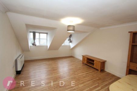 2 bedroom apartment to rent - Photo 4