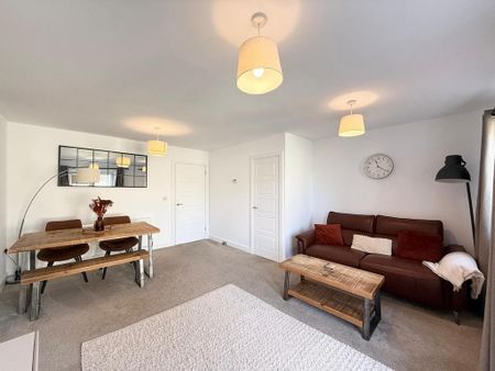 3 bedroom terraced house to rent - Photo 2