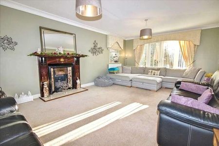 Glynwood Close, Northburn Lea, Cramlington, NE23 - Photo 3