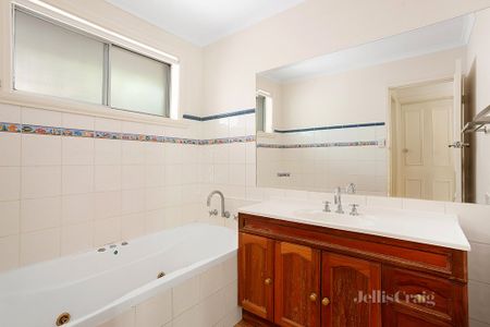 207 Pitt Street, Eltham - Photo 3