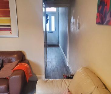 4 bedroom house to rent - Photo 3