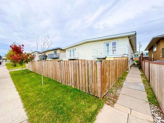 1820 34 Street Southeast, Calgary - Photo 1