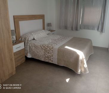 Alquiler de piso en Calle México - Photo 1