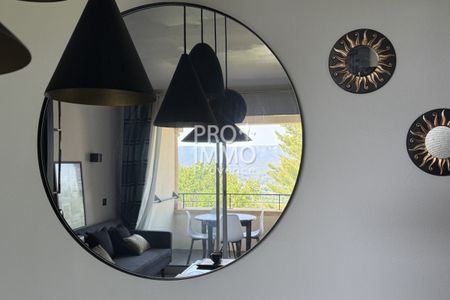 À LOUER GOLF DE PONT ROYAL (13370) MALLEMORT APPARTEMENT TYP - Photo 4