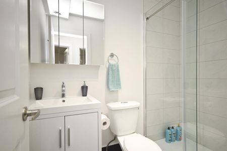 386 Chapel St, Sandy Hill, Ottawa, ON - Photo 2