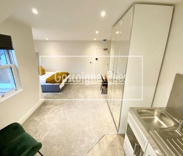 Ash Road, Aldershot - Photo 5