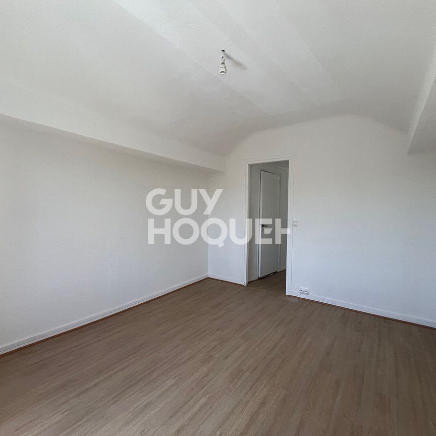 À louer : Appartement 2 pièces à Viry-Châtillon - Photo 1