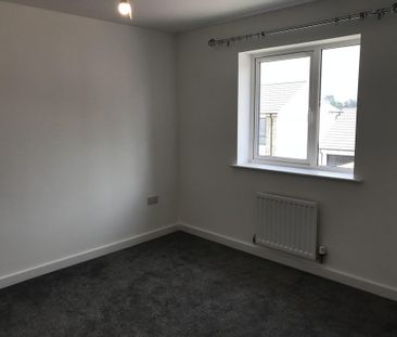 3 bedroom detached house to rent - Photo 3