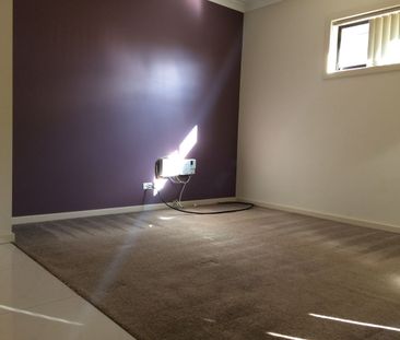 THREE BEDROOM + STUDY HOUSE - - Photo 5