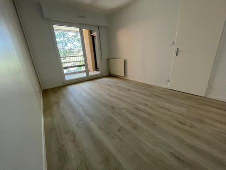 Location Appartement 2 pièces 46m² RAMONVILLE ST AGNE 31520 - Photo 3