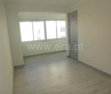Apartment T4 / Lisboa, Benfica - Photo 2