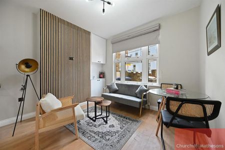 2 bedroom flat to rent - Photo 3