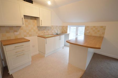 2 bed flat to rent in Merchant House, Leominster, HR6 - Photo 2