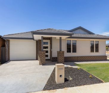 Modern build in popular Huntly - Photo 5