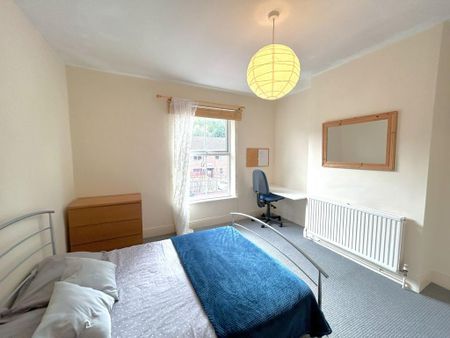 4 bedroom house share to rent - Photo 4