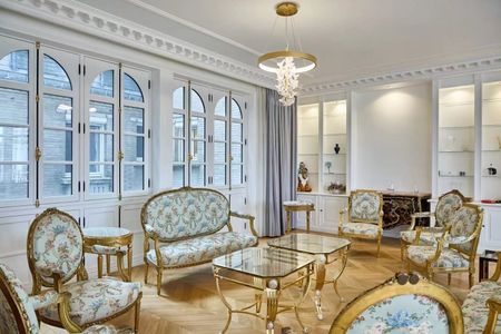 Tout savoir sur cet appartement dans le quartier Gros Caillou, à Paris 7ème - Photo 2