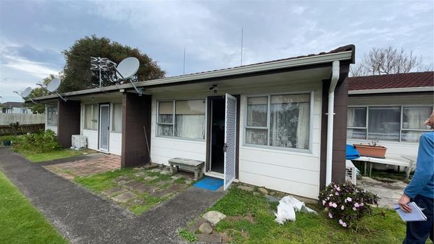 Unit 2, 1 Kenton Lane, Mangere, Auckland - Photo 1