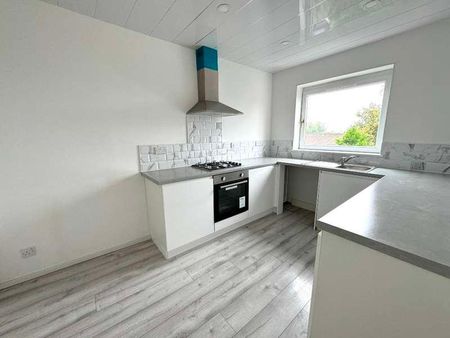 Charles Avenue, Renfrew, Renfrewshire, PA4 - Photo 5