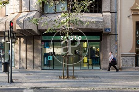 Luxury Apartment for rent in Valencia - Photo 3