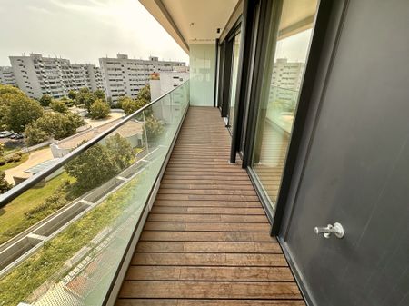 Living with a luxurious touch by the Danube. - Photo 5