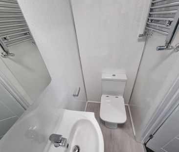 1 bedroom house of multiple occupation to rent - Photo 5