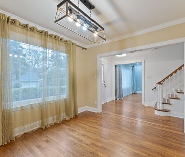 For Lease - 2 Great Oak Drive, Toronto, Ontario - Photo 2