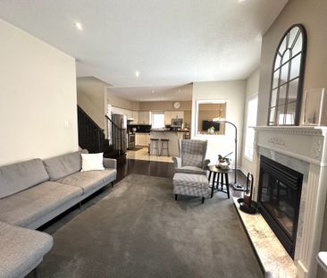 For Lease - 157 Farmstead Road, Richmond Hill, Ontario - Photo 2