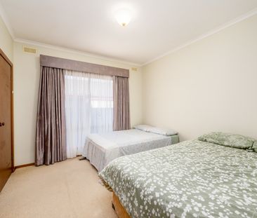 Charming Family Home in South Shepparton - Photo 4