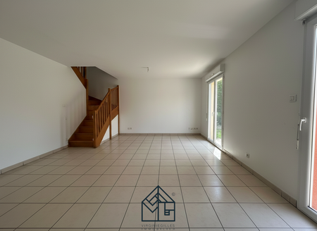 Location Maison 4 pièces 86m² ROANNE 42300 - Photo 3