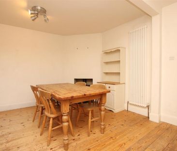 4 bedroom house to rent - Photo 3