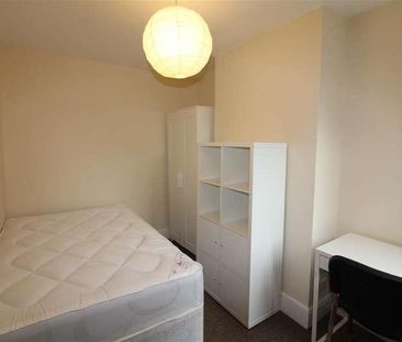 Highfield Lane, Southampton, SO17 - Photo 2