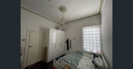 Three Bedroom Inner City Victorian Charm - Photo 3