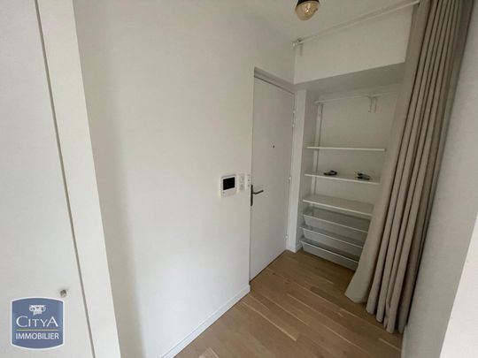 Location Appartement 1 pièce 28m² RUEIL MALMAISON 92500 - Photo 1