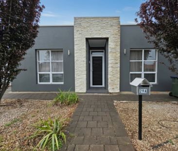 Modern Luxury Awaits in Prime Location - Photo 6