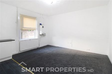 North Street, Lockwood, Huddersfield - Photo 2