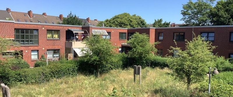 Ansprechende 2-Zimmer-Wohnung mit Balkon für Mieter ab 60 - Photo 1