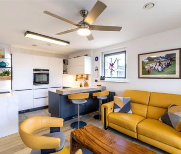 2 bedroom apartment to rent Sapphire Court, Ocean Way, Southampton,... - Photo 2