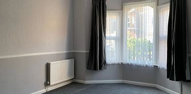 Codrington Road, Ramsgate, CT11 9SP, Kent - Photo 2