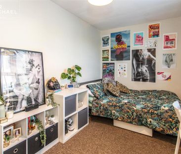 5 bedroom terraced house to rent - Photo 1