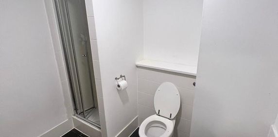 1 bedroom house to rent - Photo 2