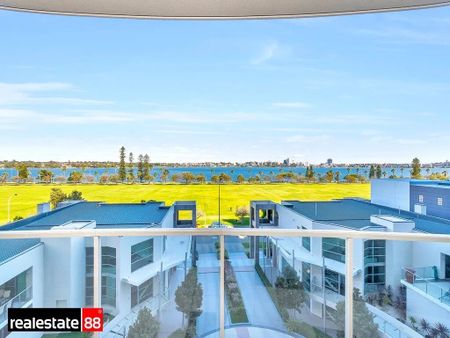 East Perth - Photo 3