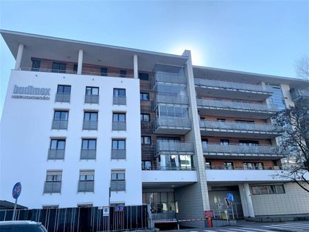 Kawalerka z osobną kuchnią i dużą loggią 30.45 m² - Фото 4