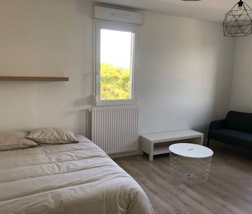 Location Appartement 1 pièce 29m² ST JACQUES DE LA LANDE 35136 - Photo 3