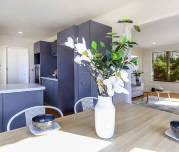 4 double bedroom character home in great location - Photo 3