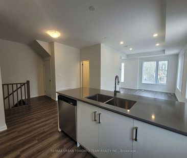 For Lease - 151 Honeycrisp Cres Crescent Unit# 171, Vaughan, Ontario - Photo 5