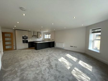 2 bedroom apartment to rent - Photo 3