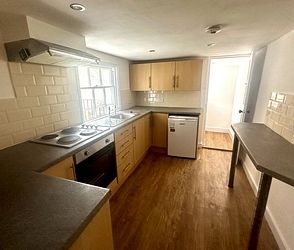 Stone Road, Broadstairs, CT10 1DY, Kent - Photo 4