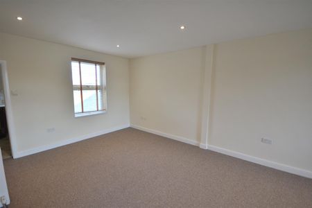 121a, Nottingham Road, Derby, Derbyshire, DE1 3QR - Photo 2