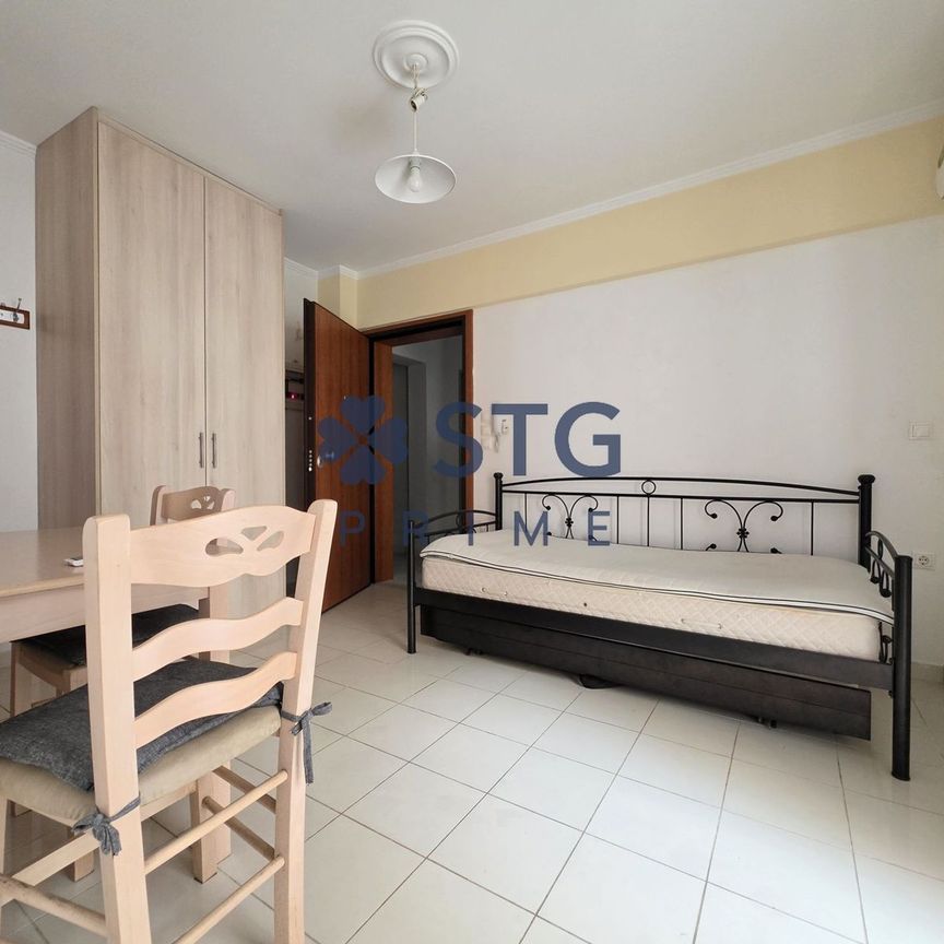 Studio/Γκαρσονιέρα για ενοικίαση - Κέντρο - Λιμάνι, - Φωτογραφία 1